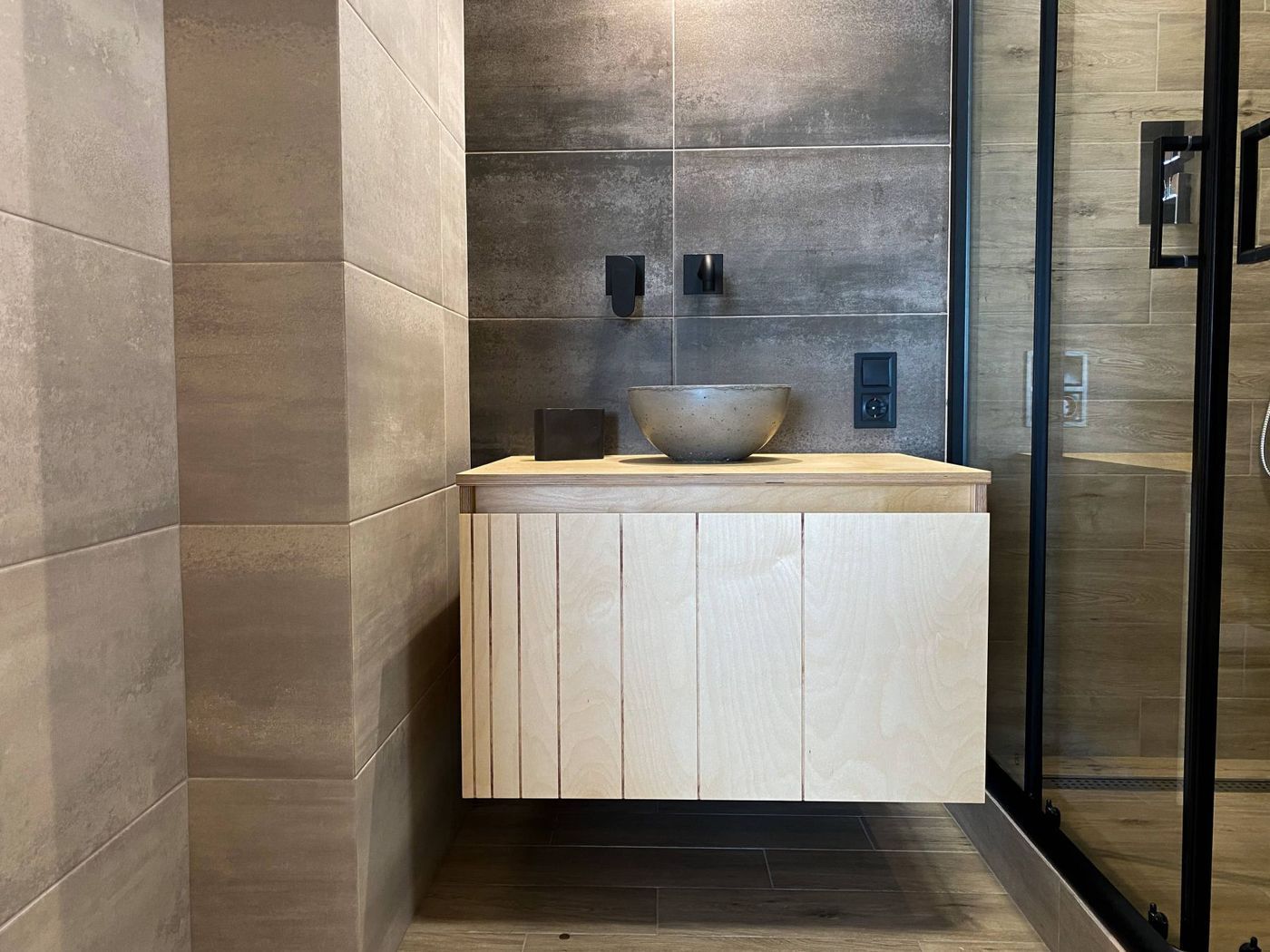 Washbasin cabinet STRIPE 60 white